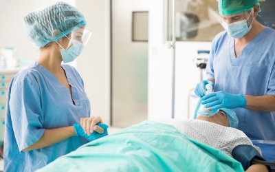 Why CRNAs Prefer Working with AAS Over a Hospital